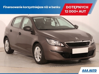 Peugeot 308 II Hatchback 5d 1.6 e-HDI 115KM 2015