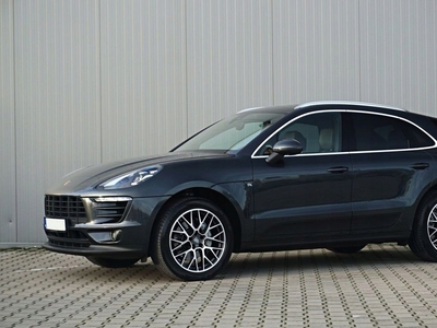 Porsche Macan SUV 3.0 V6 340KM 2017