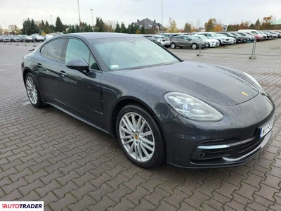 Porsche Panamera 3.0 benzyna 330 KM 2018r. (Komorniki)