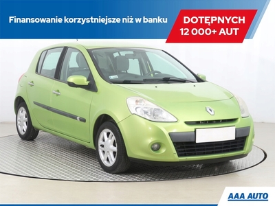 Renault Clio III Hatchback 5d 1.2 i 16V 75KM 2009