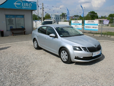 Skoda Octavia III Liftback Facelifting 1.6 TDI 90KM 2017