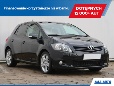 Toyota Auris I Hatchback 5d Facelifting 1.6 Valvematic 132KM 2011