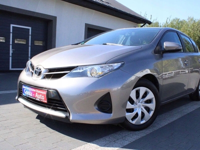 Toyota Auris II Hatchback 5d Dual VVT-i 100 99KM 2013