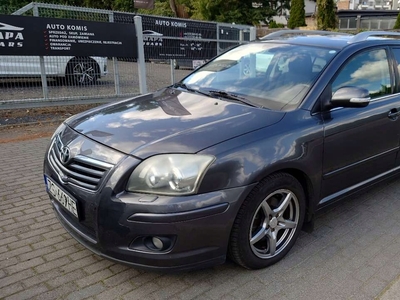 Toyota Avensis II Kombi 2.0 D-4D 126KM 2008