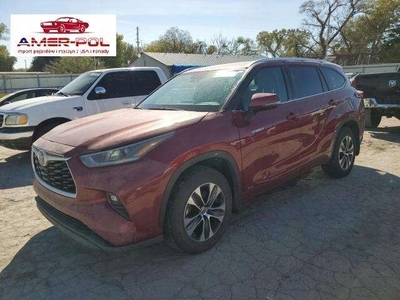 Toyota Highlander III 2021