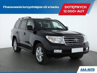 Toyota Land Cruiser VI MPV 4.5 D-4D 286KM 2010