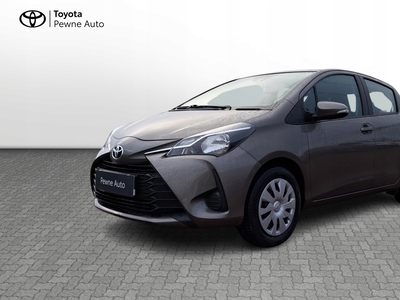 Toyota Yaris III Hatchback 5d Facelifting 2017 1.0 VVT-i 72KM 2020