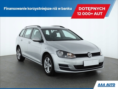 Volkswagen Golf VII Variant 1.6 TDI CR DPF BlueMotion Technology 105KM 2015