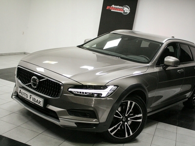 Volvo V90 II Cross Country 2.0 T5 250KM 2020