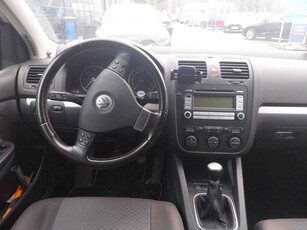 Volkswagen Golf 2008 1.9 TDI 130243km Hatchback