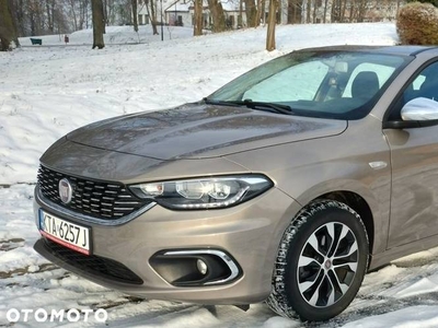 Fiat Tipo 1,6 MIRROR Kamera,Radar,Led