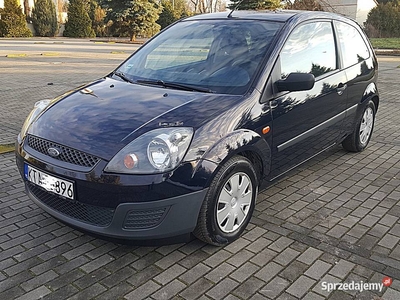 FORD FIESTA 1 ,3 BENZYNA 2006 ROK