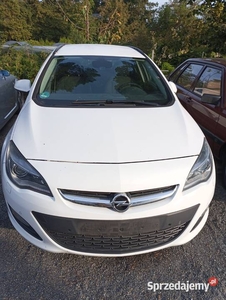 Opel Astra J Kombi Diesel Model 2016