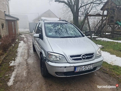 Opel Zafira 2.0 DTI 2004 rok