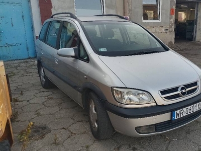 Opel Zafira a 2.0 dti