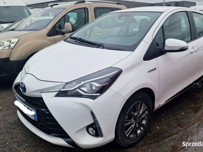 Toyota Yaris Yaris hybrid 20tyskm ! III (2011-2019)