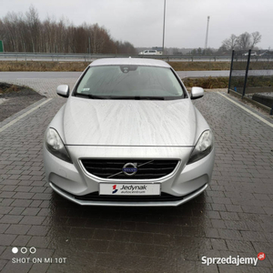 Volvo V40 II (2012-)