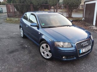 Audi a3 1.6b 196 tyś. Klimatronic ,AF17