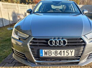 Audi A4B9 TFSI Automat Beznyna Bi-Xenon Prywatny Zadbany