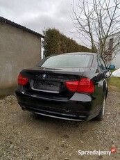 BMW E90 320i 2009r