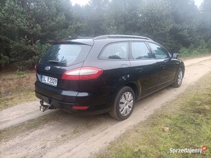 Ford Mondeo Mk4 1.6 Benzyna 125km Klimatronik Grzana Szyba Przod z Niemiec