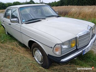 Mercedes W123 3,0 D 76'