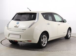 Nissan Leaf 2013 24 kWh 65595km Hatchback