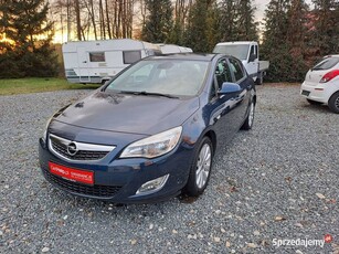 Opel Astra J . 1.6 Benzyna . I Właściciel