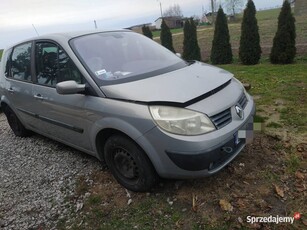 Renault Scenic 2 uszkodzony