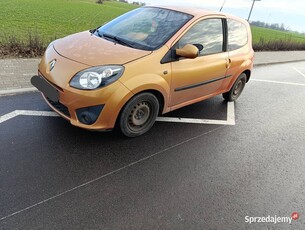 Renault Twingo 2 1.2 76 km D4F772