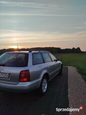 Sprzedam Audi A4 B5 1.8 benzyna 125km