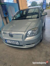 Toyota avensis t25 2.0 2004