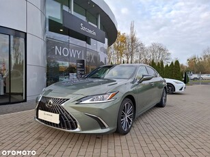 Używany Lexus ES 2023