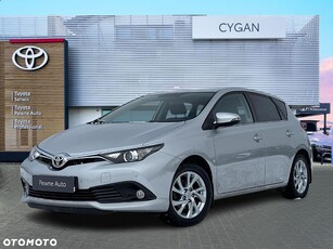 Używany Toyota Auris 2015