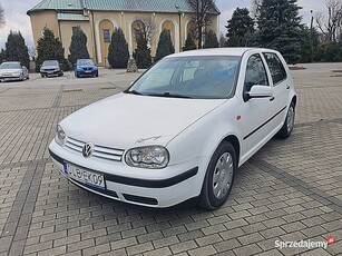 VOLKSWAGEN GOLF 2000 ROK 1.9TDI 90KM