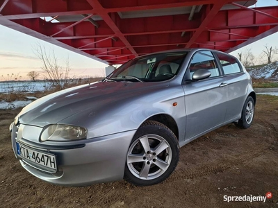 ** Alfa Romeo 147 ** 1.6 Benzyna **2001r ** Bardzo Ładna **