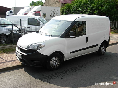 FIAT DOBLO 1,3 JTD OD 1 WLASCICIELA