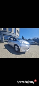 Honda Jazz Hybryda automat,mały przebieg, super stan