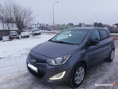 HYUNDAI i20 2014rok lift ledy benzyna 1,2 84km