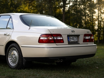 Infiniti Q45