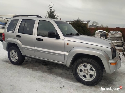 Jeep Cherokee 3.7 v6 benzyna 4x4 udok. przebieg 118000km