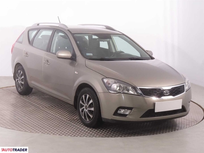 Kia Ceed 1.6 113 KM 2011r. (Piaseczno)