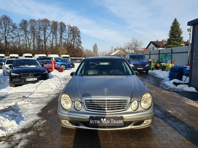 Mercedes E 240