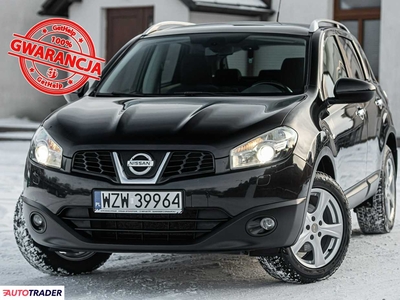 Nissan Qashqai 2.0 benzyna 141 KM 2011r. (Zwoleń)