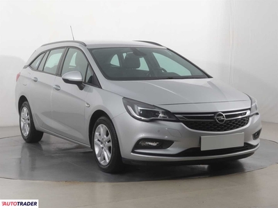 Opel Astra 1.4 147 KM 2018r. (Piaseczno)