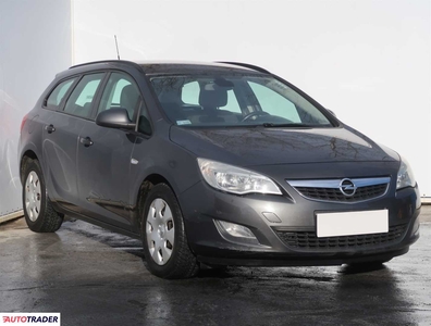 Opel Astra 1.7 123 KM 2012r. (Piaseczno)