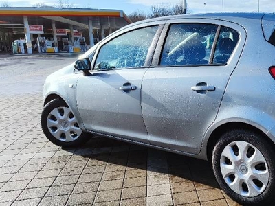 Opel Corsa 1,3 2012 przebieg tylko 119