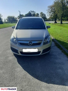 Opel Zafira 1.6 benzyna + LPG 105 KM 2006r.