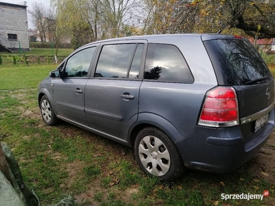 Opel Zafira 2007rok 1.9cdti