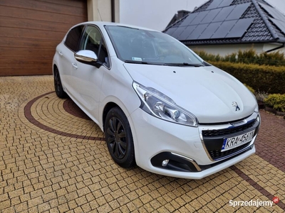 Peugeot 208 1.2 PureTech Allure S&S - 110KM